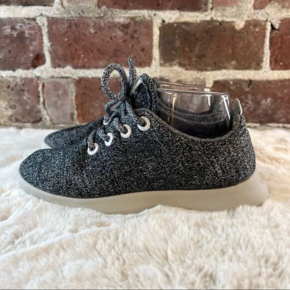 Allbirds Women’s Gray Wool Runners Sneaker Running Shoe Sz 7 - Picture 2 of 10